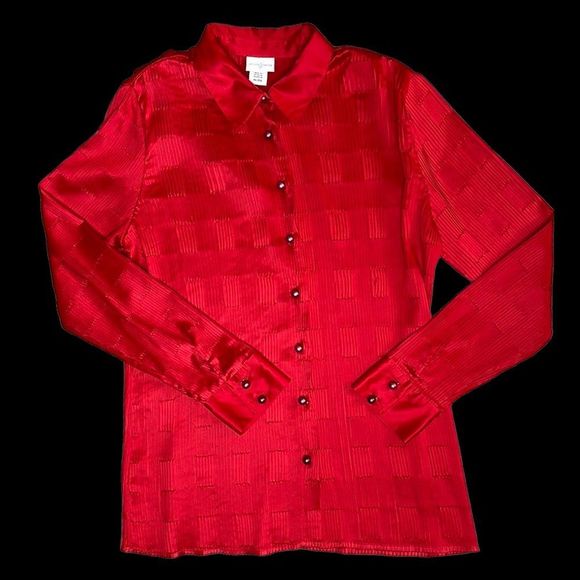 Red Silky Textured Long Sleeve Button Shirt - Picture 5 of 16